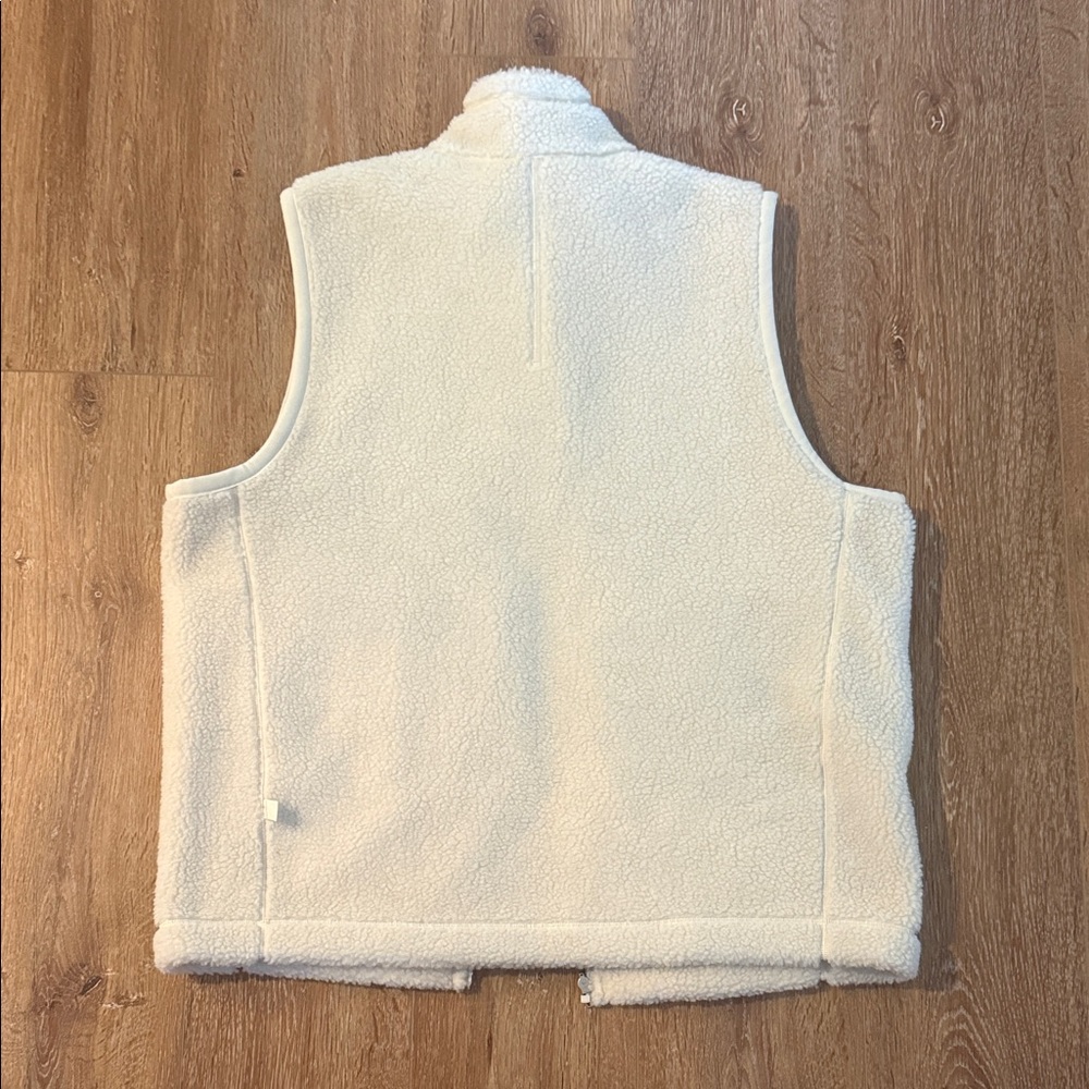 Lululemon Athletica Cream Vest - Picture 6 of 7
